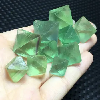 2vnt Gamtinių graži žalia fluorito octahedral crystal rock egzemplioriai
