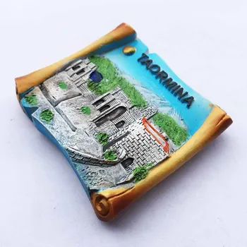 QIQIPP magnetas, šaldytuvas, turistų suvenyrai senovės mieste Taormina, Sicily, Italija, pridedamas prie kūrybos kolekcija Nuotrauka 2