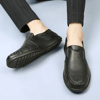 vyras masculino juoda pardavimo Mens patogus zapatos de para casuales butas odos karšto laisvalaikio 2020 vyrų mados cuero už sapatos Nuotrauka 2