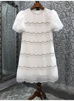 Naujausias Mados Stiliaus Suknelė 2022 M. Vasarą Šalies Ponios O-Kaklo Kristalų Duobute Deco Trumpas Rankovės Tiesiai Balta Suknelė Dėvėti Klubas